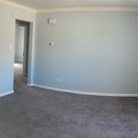 Building Photo - 5 Thomas Ct Unit 2W Rental
