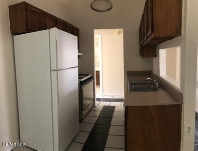Photo - 10222 Niagara Falls Pl