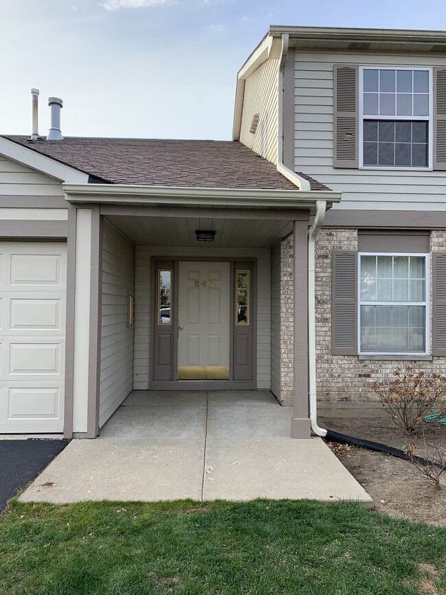 Photo - 245 Crestview Dr Unidad B Rental