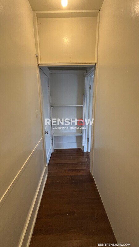 Photo - 1980 Snowden Ave