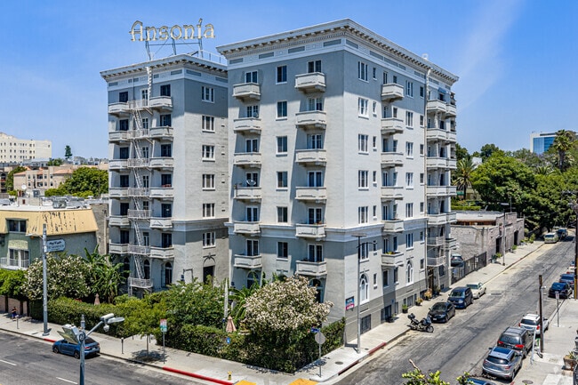 Building Photo - Ansonia Apartments