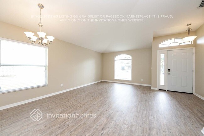 745 Sedgewood Cir