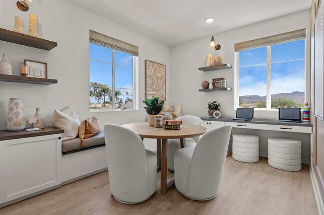 Photo - 664 Panorama Ln