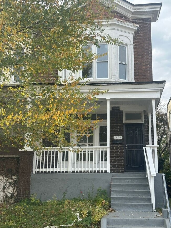 Building Photo - Remodeled Home - Baltimore