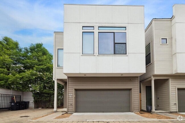 Building Photo - 614 Thornton Rd Rental