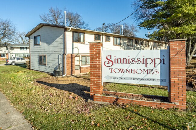 Sinnissippi Townhomes - Sinnissippi Townhomes