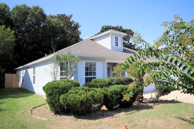 Photo - Great Location in Fort Walton Beach