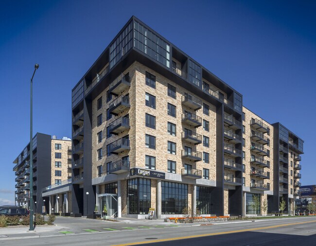 Building Photo - Edison At RiNo