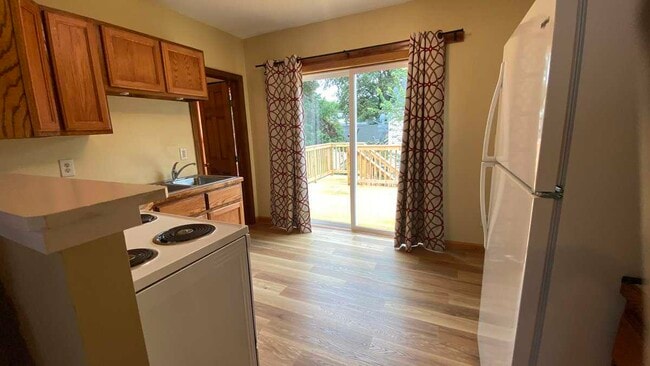 Photo - 18 Center St Unit 2