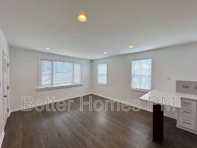 Photo - 229 Pecan Rd