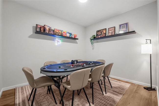 Photo - 80 Lewisburg Cl NE Unit SI ID1511974P