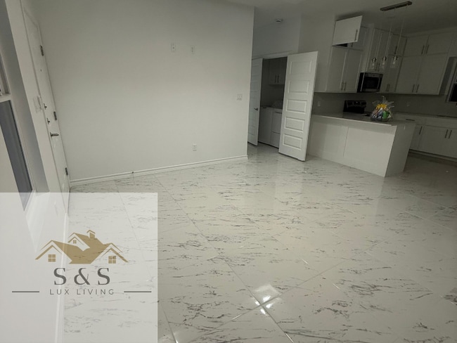 Photo - 11306 N 24th St Unit Apartment 1