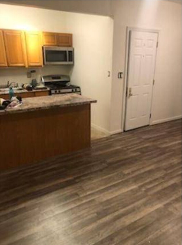 Photo - 218 6th St Unit Apt #1