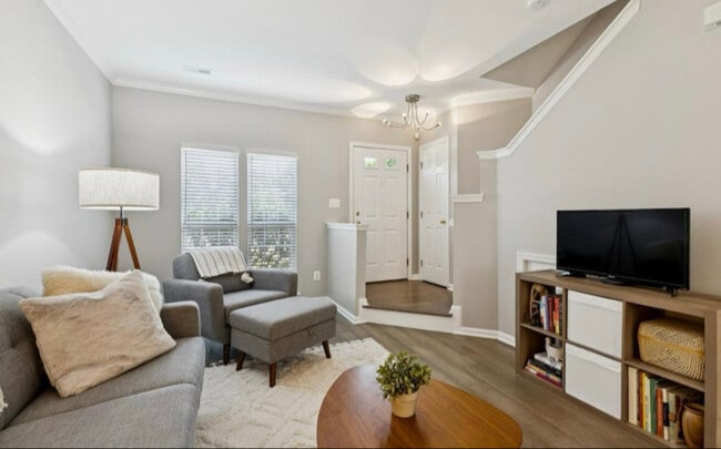 Building Photo - 44203 Litchfield Terrace Rental