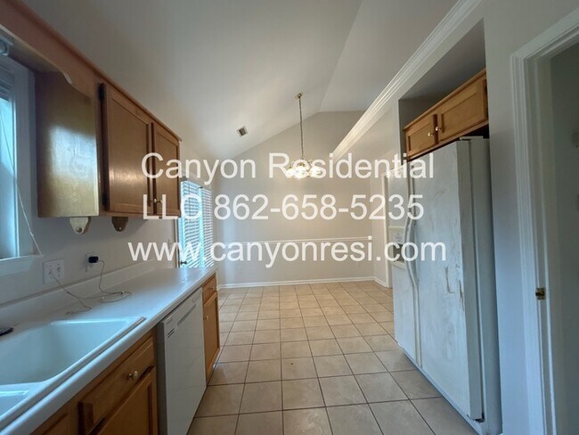 Photo - 211 Brently Woods Dr