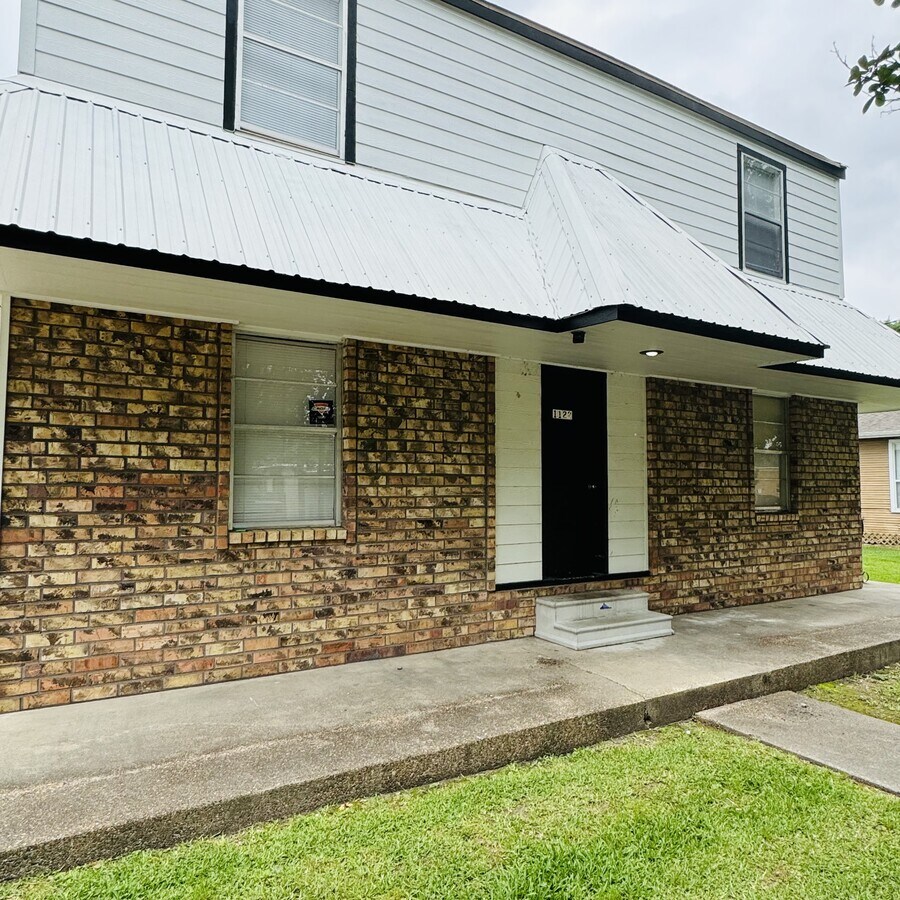 Photo - 1122 Dallas St Unidad 3