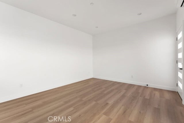 Photo - 19952 Archwood St