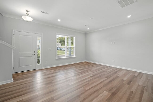 Photo - Like A Brand New 3 Bedroom Townhome in the heart of Steele Creek Area