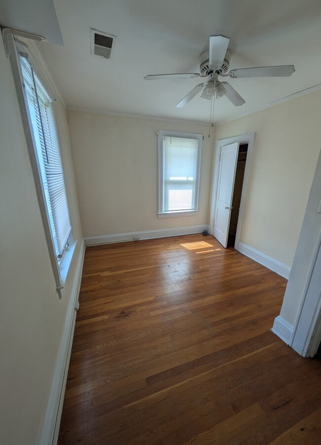 808 Hunt Ave