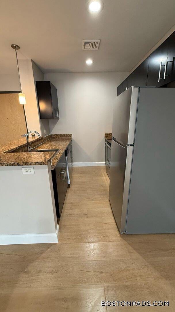 Photo - 75 S Main St Unit 207