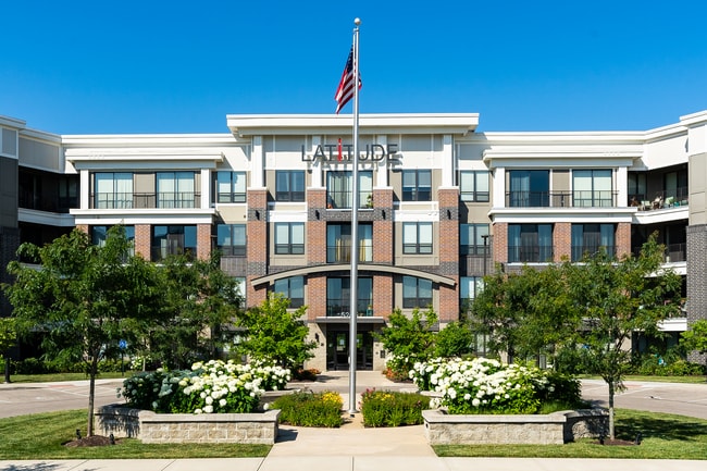Building Photo - Latitude at Deerfield Rental