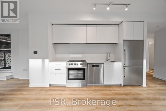 Photo - 101 Roehampton Ave Unité 610