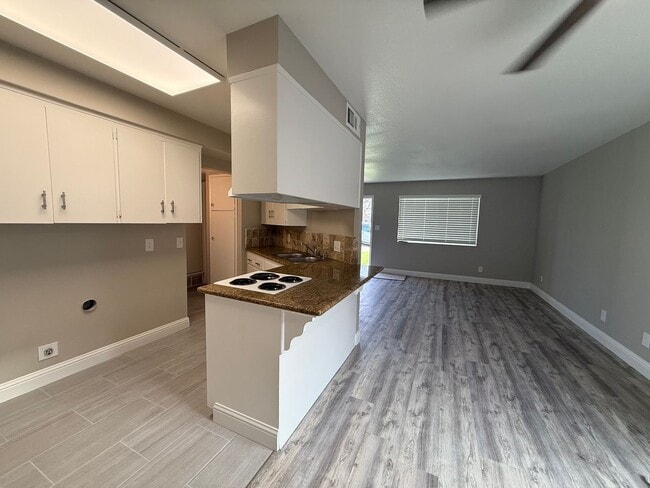 Photo - 2 Bedroom 1 Bath for rent!