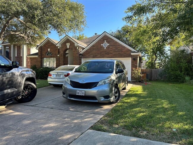 Photo - 1117 Blue Fox Dr