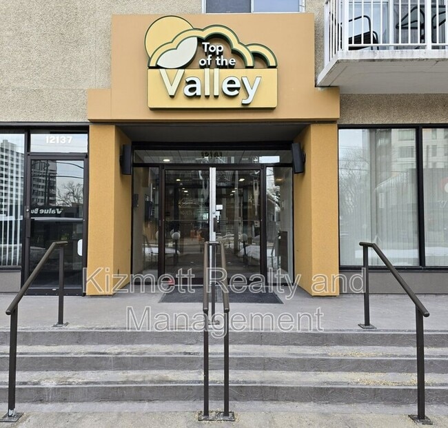 Building Photo - 12141 Jasper Ave Unit 1705