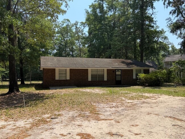 Photo - Private Country Setting 2 Bedroom/ 1 Bath Brick Home w/ Storage Shed and Fenced Yard- No HOA