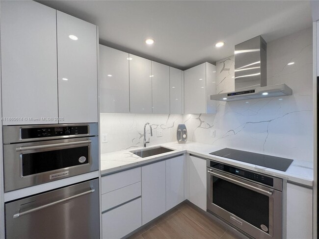 Photo - 1881 Middle River Dr Unit 207