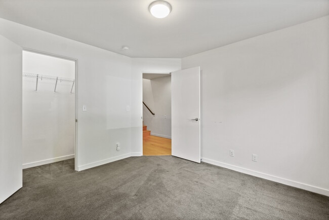 Photo - 6717 Alonzo Avenue Northwest#C C