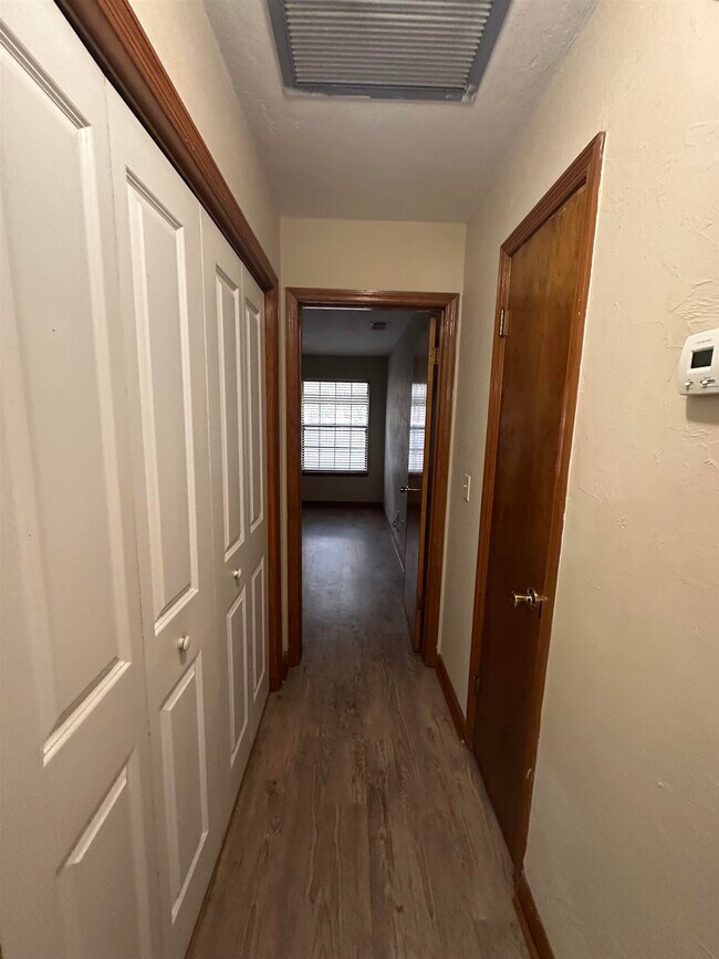 Photo - 2339 Hartsfield Way