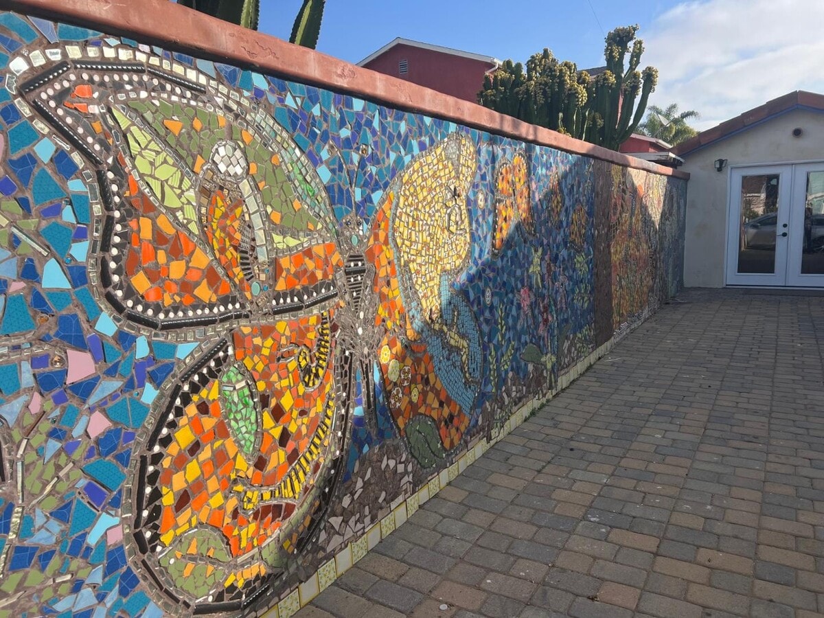 Photo - 3446 Madison St