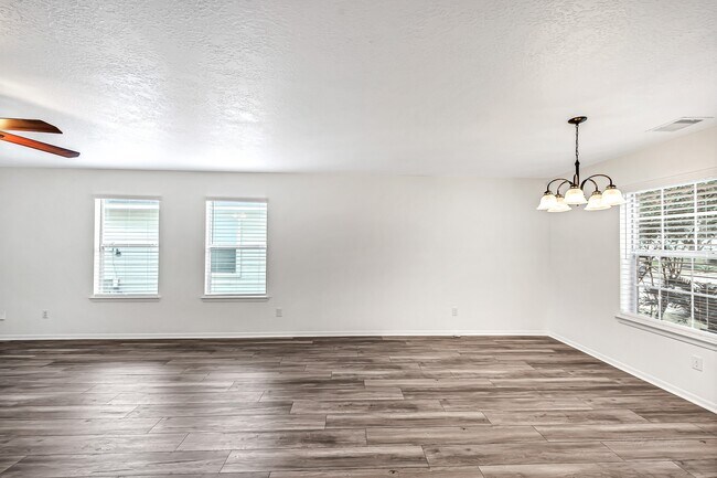 Photo - 19807 Byron Meadows Dr