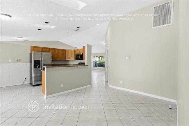 Photo - 378 N Country Club Blvd