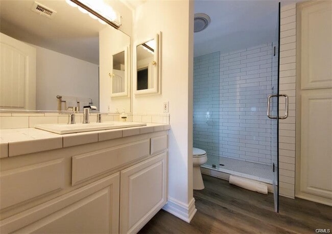 Building Photo - 18684 Santa Ramona St