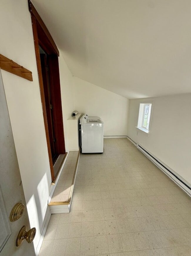 Photo - Newly Renovated 2-Bedroom Home – Pet Friendly!