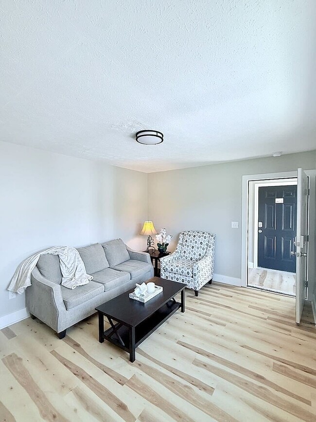 Living Room - Vista West III