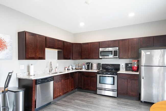 Photo - Somerset Park