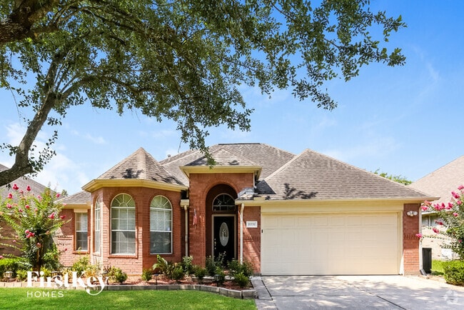 Building Photo - 10330 Claybrook Dr Rental