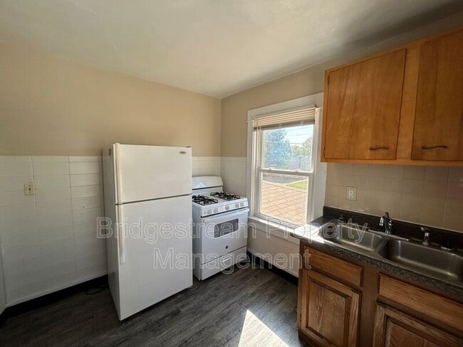 Photo - 1116 Watervliet Ave