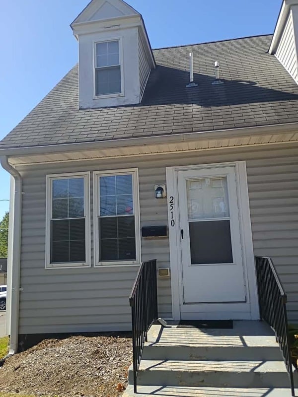 Photo - 2510 Kent Village Dr