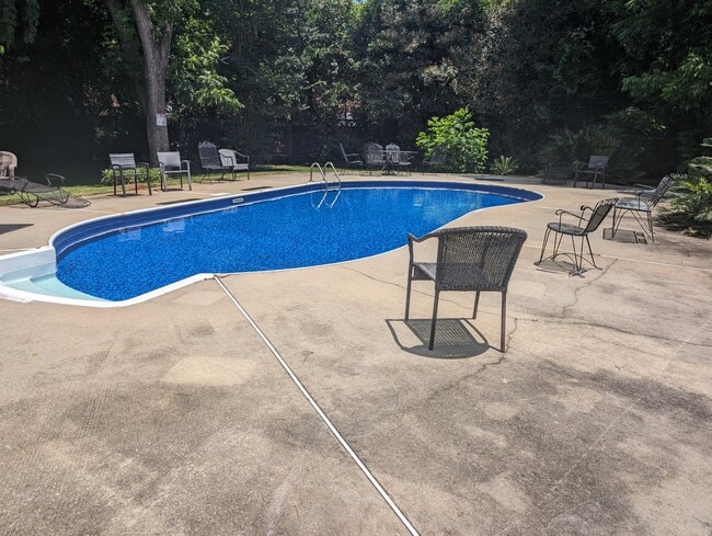 106 Pickens St Unidad B