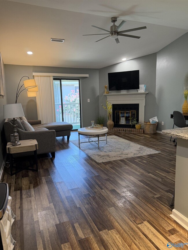 Photo - 6622 Willow Pointe Dr NW Unit D