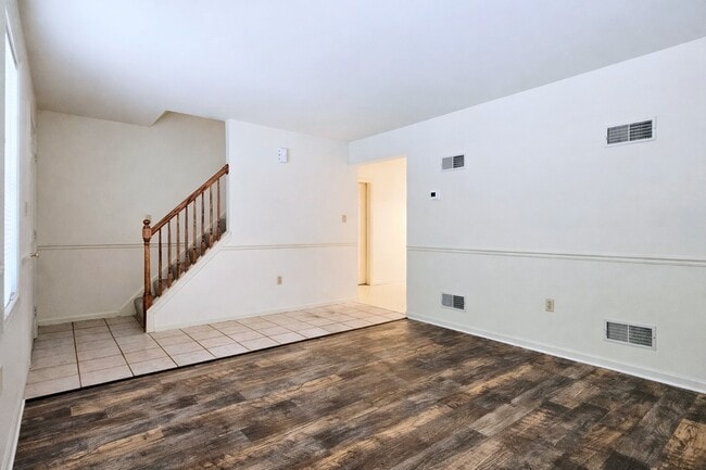 Photo - 83 Brookfield Rd