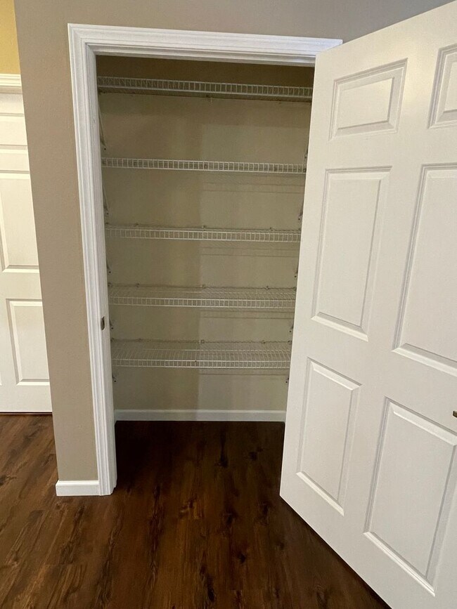 Grasslands Apartments Holmen, WI