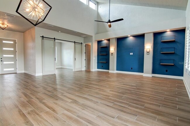 Photo - 861 SW 120th Dr