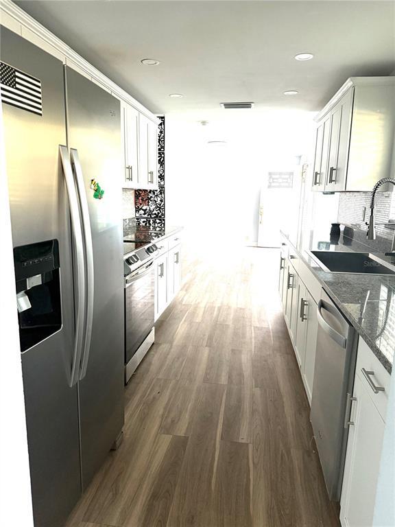 Photo - 1868 Wharf Rd