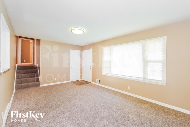 Photo - 4837 Overton Ave